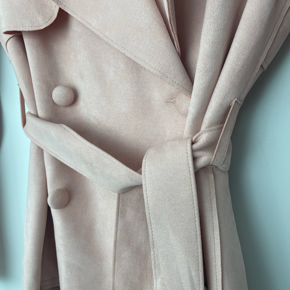 Pink Coat - Picture 2 of 4